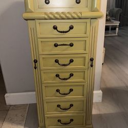 Makeup Or Jewelry Cabinet  (antique Beige)