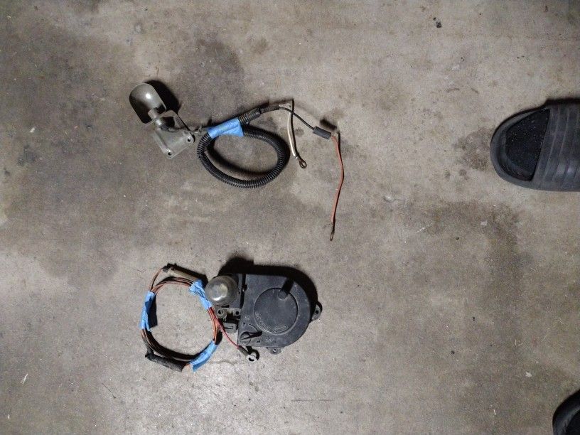 OBS Under Hood Lamp, Retractable Light 20$ 