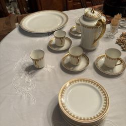 Beautiful Haviland France Limoges Tea Set