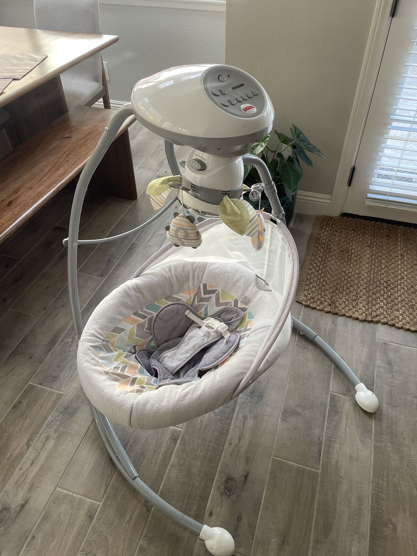 Fisher Price Baby Snuggabunny Swing