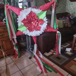 Piñata Navideña