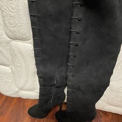 Black Heel Boots