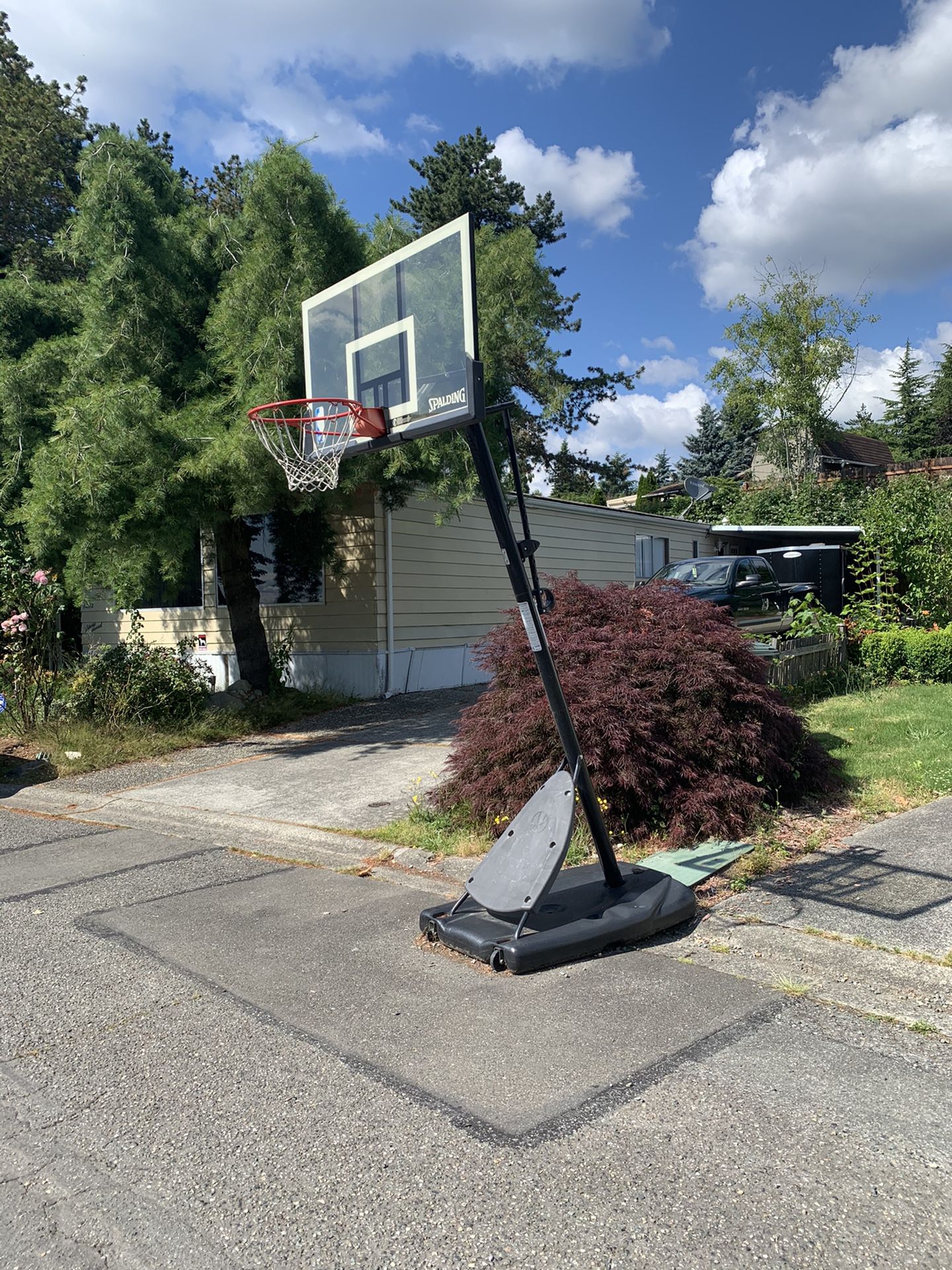 10ft adjustable basketball hoop