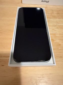 Apple iPhone 16 Pro Max(Unlocked)