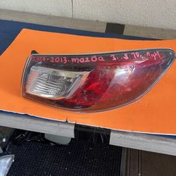 2010-2013 Mazda 3 Right Tail Light 