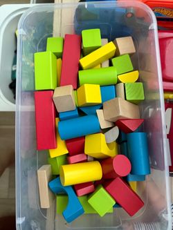 Melissa and Doug wooden blocks