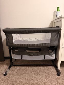 Brand New Baby bassinet for sale