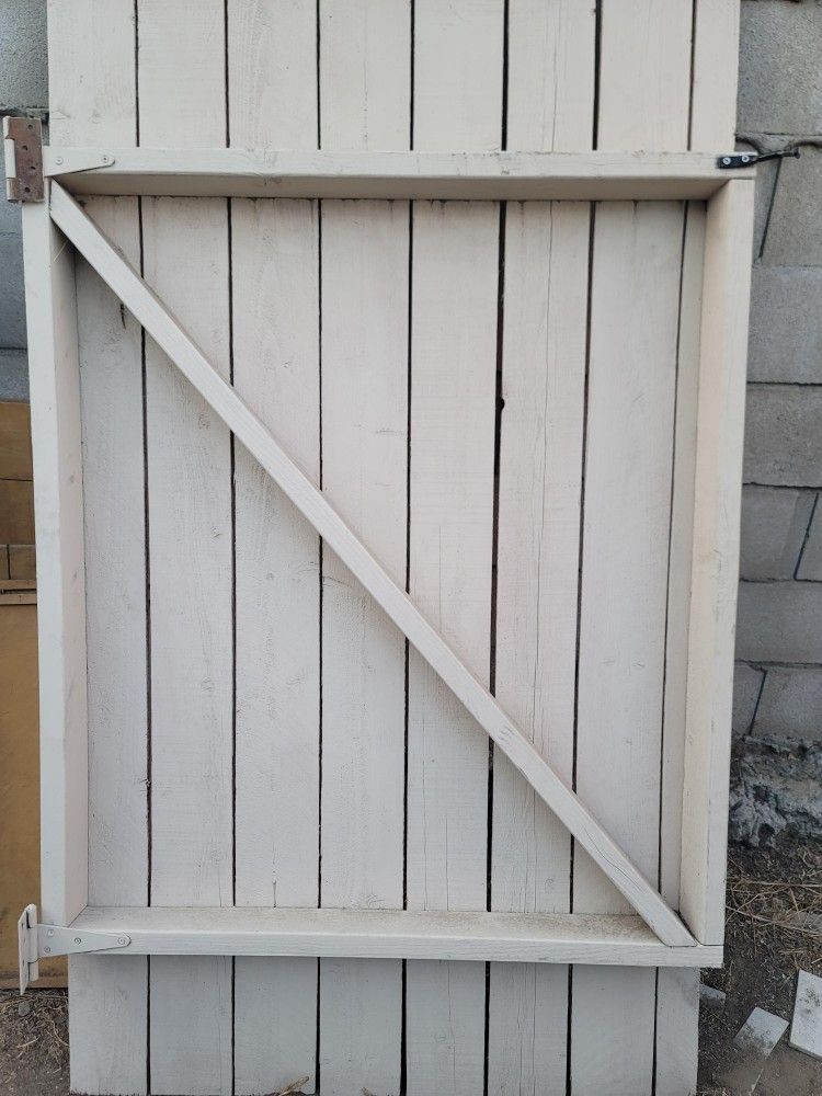 Fence Gatesize Is 42 By 72
