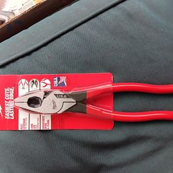 Milwaukee 9-in Linemen's Pliers