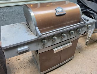 Grill, natural gas