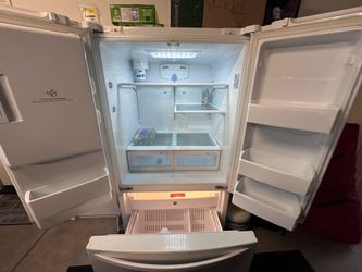 Kenmore Fridge - refrigerator