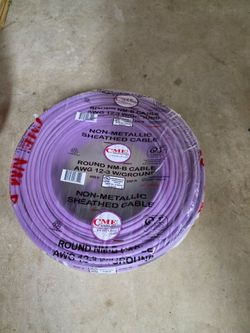 12/3 Romex 250ft roll brand new 12-3