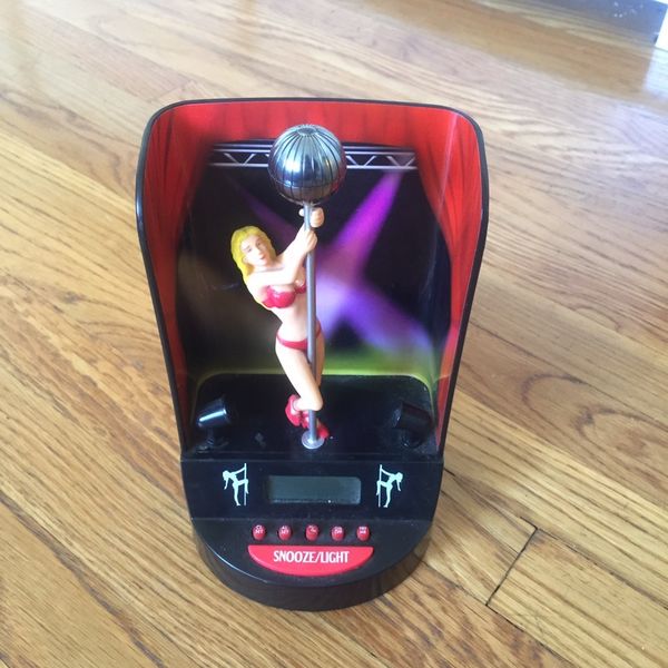 girl-novelty-stripper-gifts