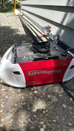 Liftmaster 8’ elite series steel rail