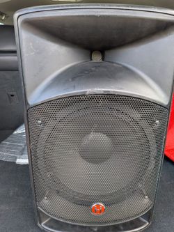 Harbinger VARI V2112 12" 600W Two-Way Powered PA Speaker