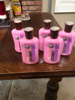 Bath and Bodywork’s lotion. 5 ea