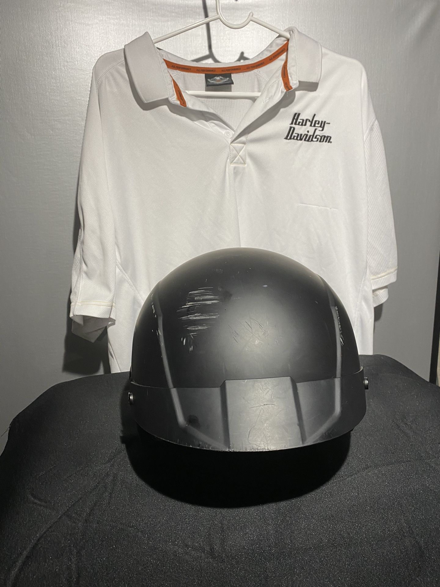 Harley Davidson Cruiser Helmet (Used) Size. Large, And XL Polo Harley Davidson Sports Shirt