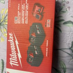 M18 18-Volt Lithium-Ion XC Starter Kit with Two 5.0Ah Batteries and Charger