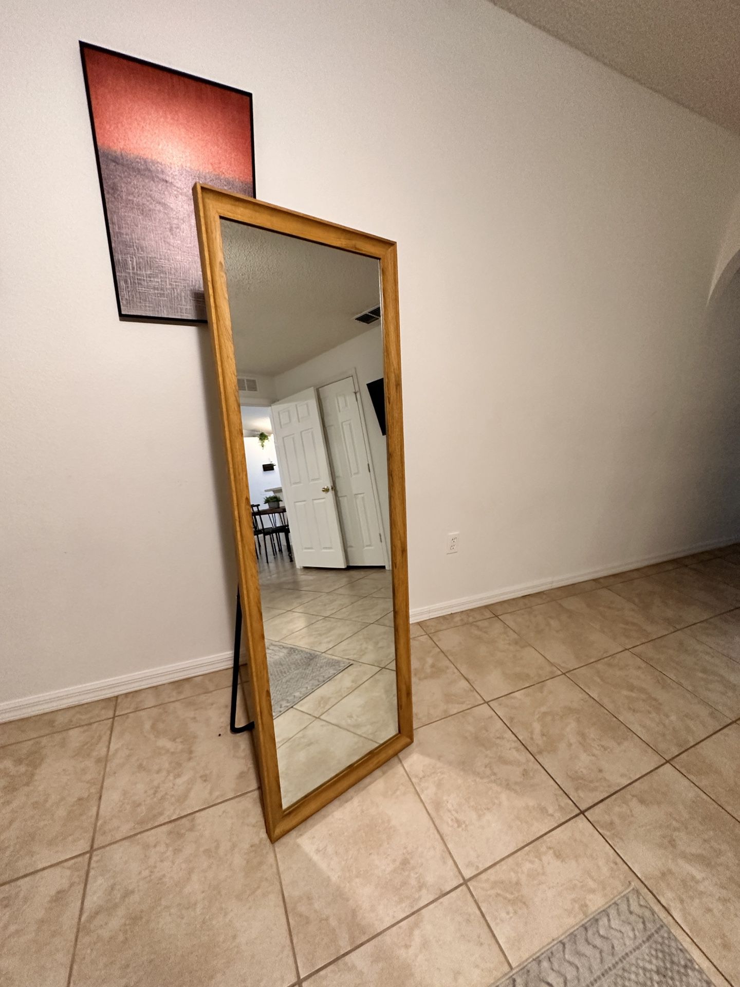 Stand Up Mirror