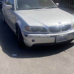 2004 BMW 330i