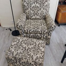 Rocking Glider Chairs and Lamp