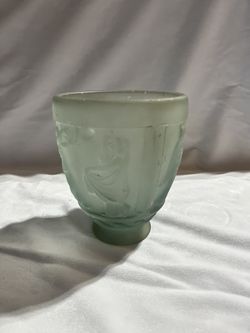 antique French glass vase designed by Georges de Feure and manufactured by Daum Frères Nancy