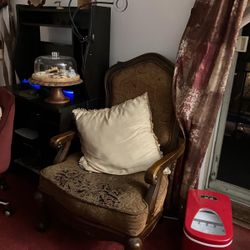 Vintage Arm Chairs - Elegant Upholstered Design 