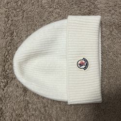 Moncler Beanie 100 Percent Authentic 