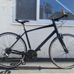 Like New Felt Hybrid Bike Size 56