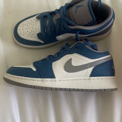 Air Jordan 1 Low true Blue 