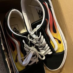 Women Vans 8.5 