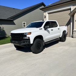 2020 Silverado 1500 Custom Trailboss…Tons Of Upgrades