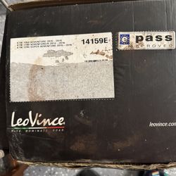 LeoVince Exhaust 