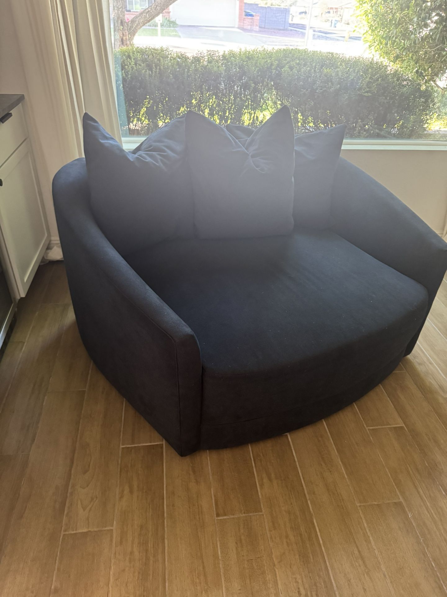 Living spaces Swivel Chair