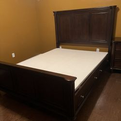 Queen Bed & Night Stand