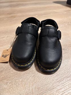 Dr Martens Black Leather Furry Lined Slipper Women US Size 6