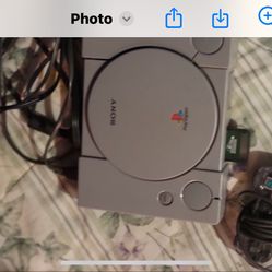 PlayStation 1 W/controller