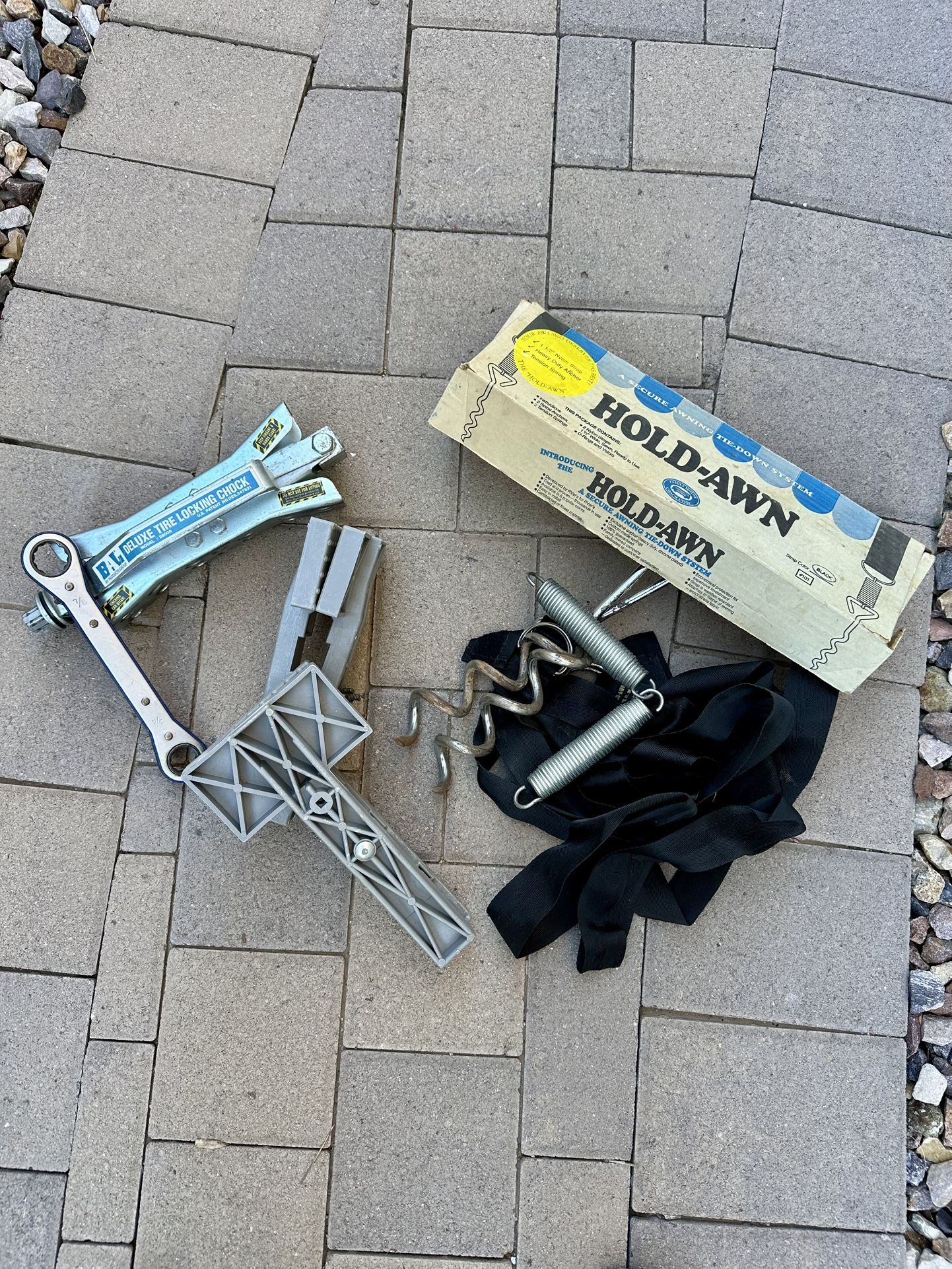 Camper Supplies Wheel Chock, Awning Clamps & Tie Down