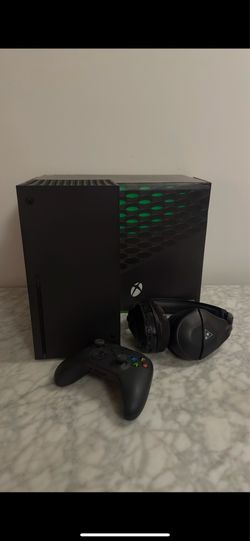 Xbox Series X 1 TB  + Turtle Beach Headset