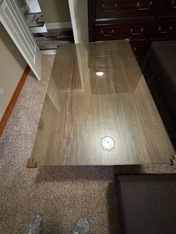 Coffe Table 32in x 50in