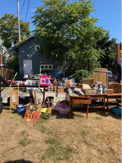 Yard sale!