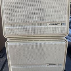 Bose 151 Environmental Monitor Speakers 