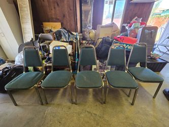 Set of 5 Green Upholstered Banquet Chairs