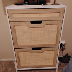 Elegant Natural Rattan Shoe Storage Cabinet with Adjustable Shelves, Metal Legs, and 2 Flip Doors