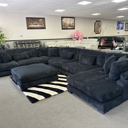 Huge Family Sofa Sectional w/ Free Ottoman