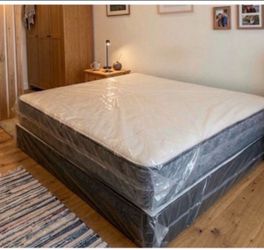 New Queen Mattress and box / Delivery available