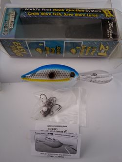 New fishing 🎣 Lures $6, EACH.