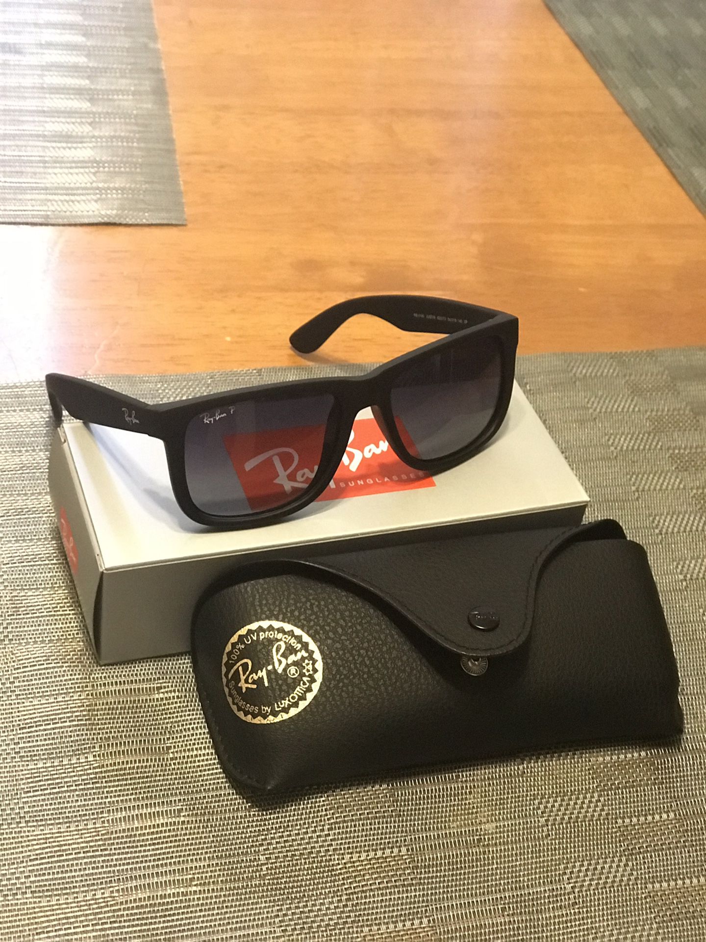 Brand New Genuine Polarized Tortoise/ Matte Black Ray Ban Justin Sunglasses