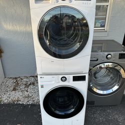 Lg Thin Cute Smart Washer Dryer Set )24 Inch Stackable Units)