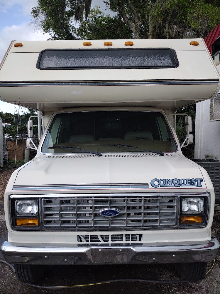1988 Ford E350